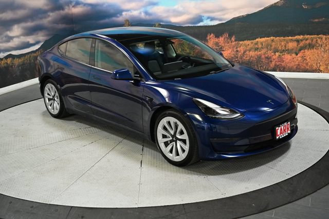 Used 2021 Tesla Model 3 Standard Range Plus RWD image 1