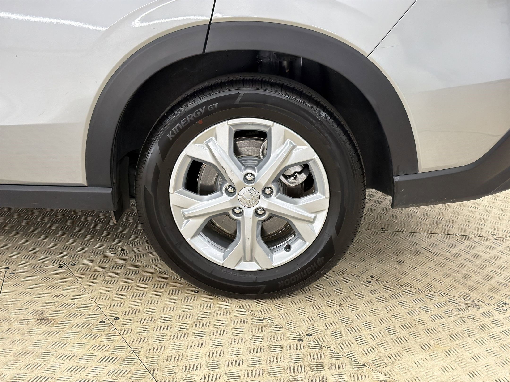 Used 2025 Honda HR-V LX image 11
