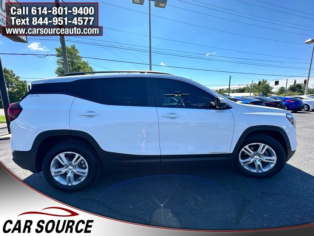 Used 2022 GMC Terrain SLE w/ Driver Convenience Package FWD image 7