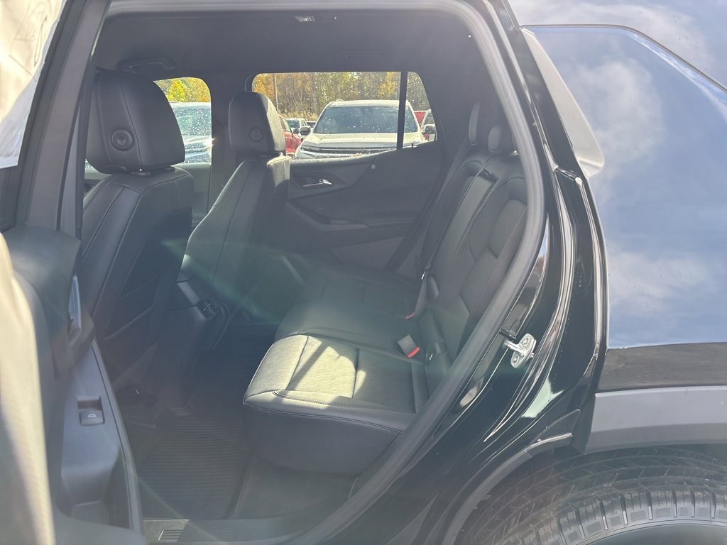 New 2026 Chevrolet Equinox LT w/ Convenience Package II image 10