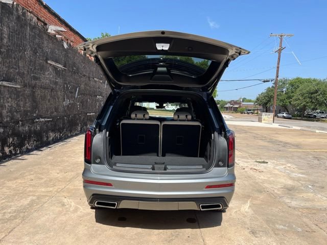 Used 2023 Cadillac XT6 Sport w/ Technology Package AWD/4WD image 9