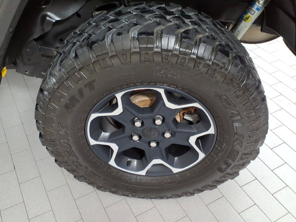 Used 2020 Jeep Wrangler Unlimited Sport S AWD/4WD image 8