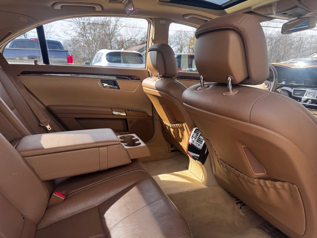 Used 2007 Mercedes-Benz S 550 image 25