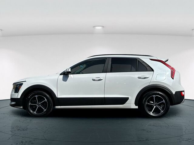 Used 2024 Kia Niro EX FWD image 3