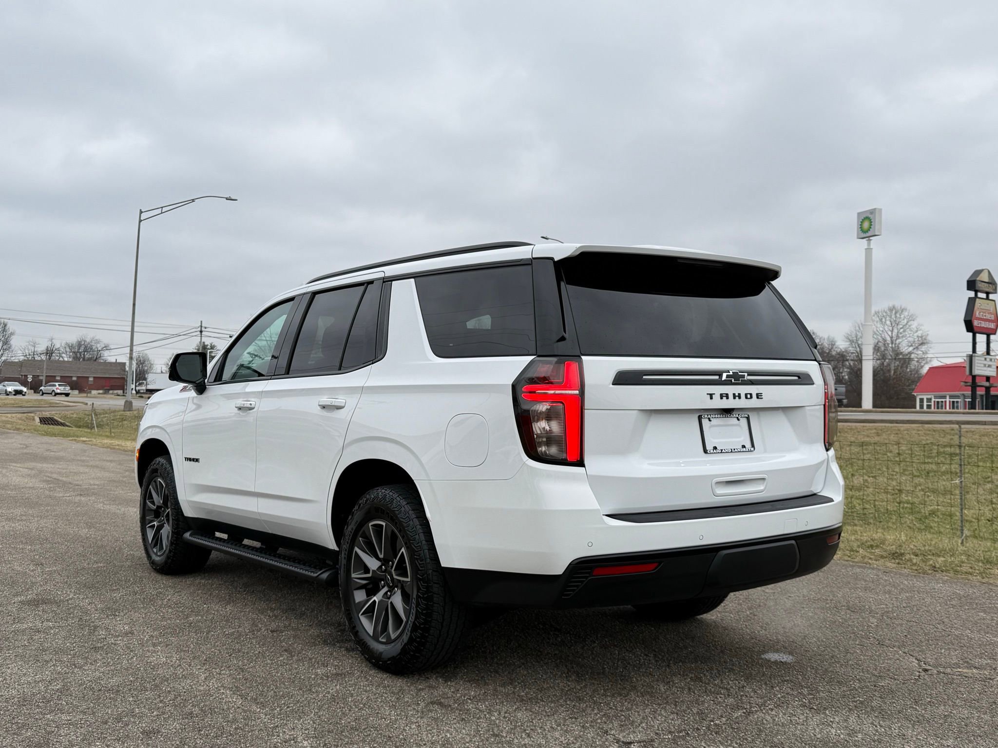 Used 2023 Chevrolet Tahoe Z71 image 3