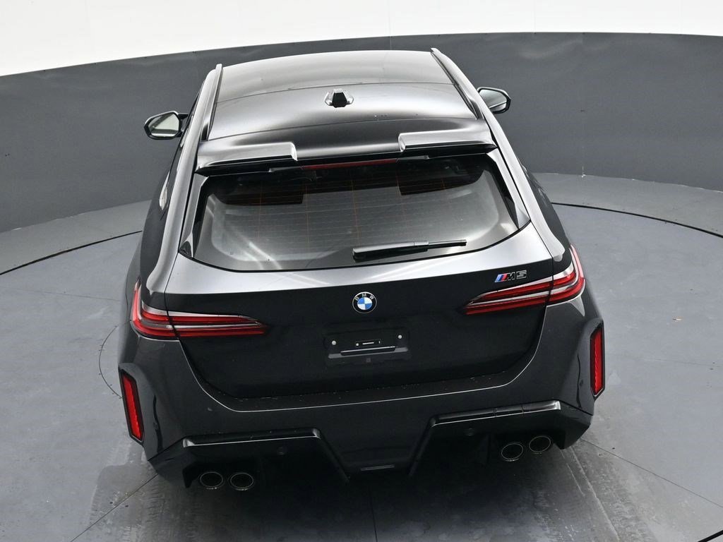 Used 2026 BMW M5 Touring image 23