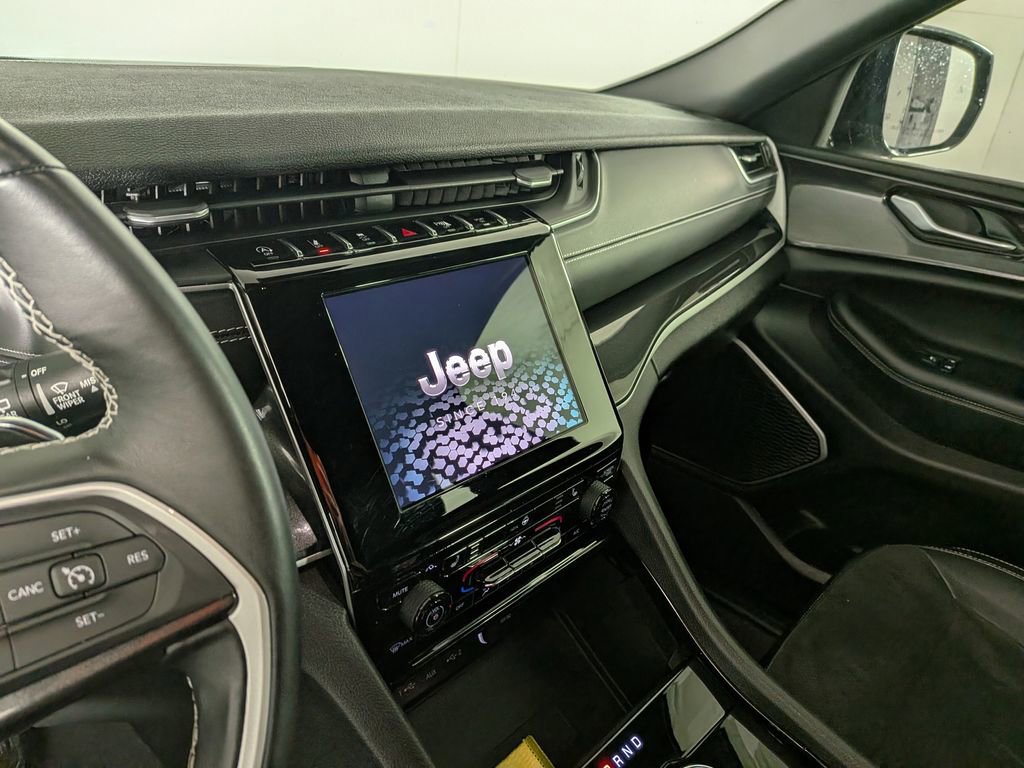 Certified 2022 Jeep Grand Cherokee Altitude image 26