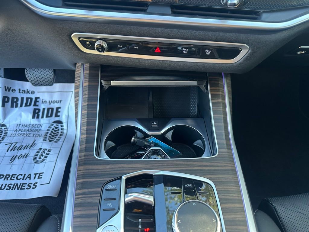 Certified 2025 BMW X7 xDrive40i image 19