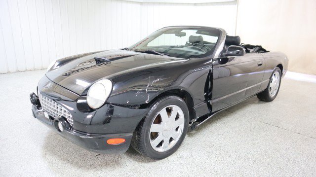 Used 2003 Ford Thunderbird image 2