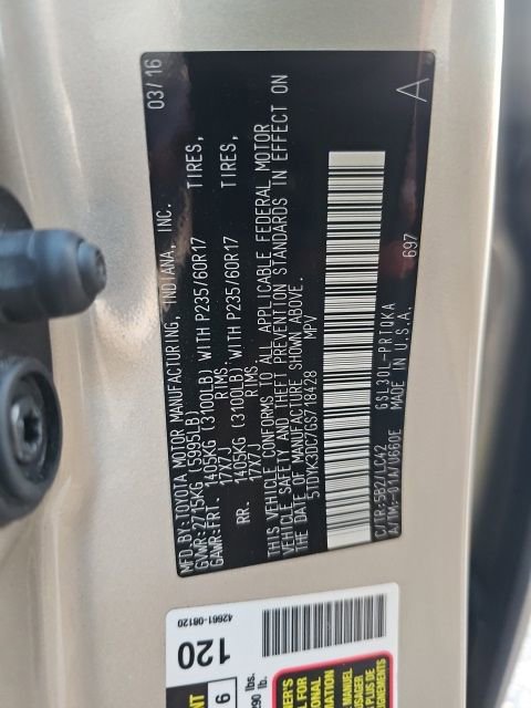 Used 2016 Toyota Sienna XLE w/ XLE Navigation Package image 20