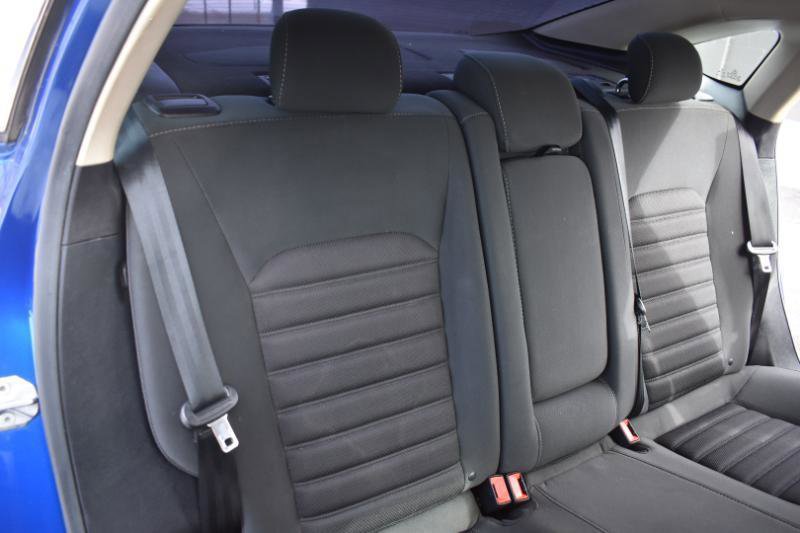 Used 2017 Ford Fusion SE w/ Fusion SE Technology Package FWD image 16