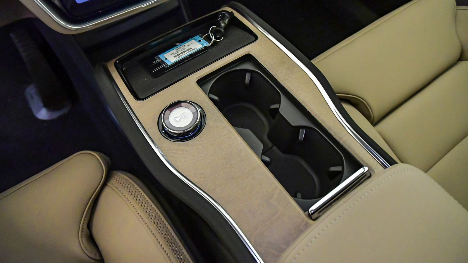 New 2026 Volvo EX90 Plus image 22