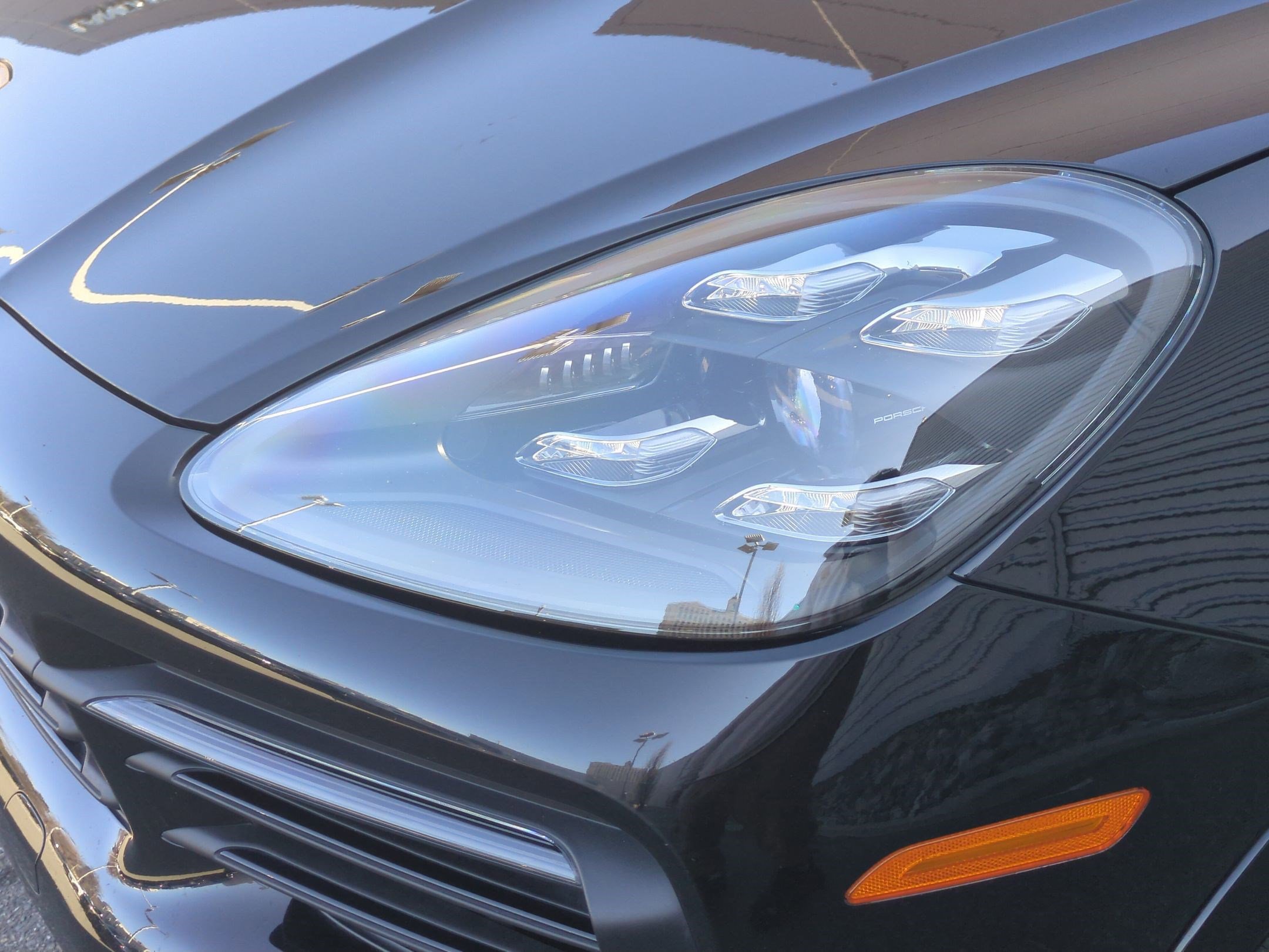 Used 2021 Porsche Cayenne Coupe image 10