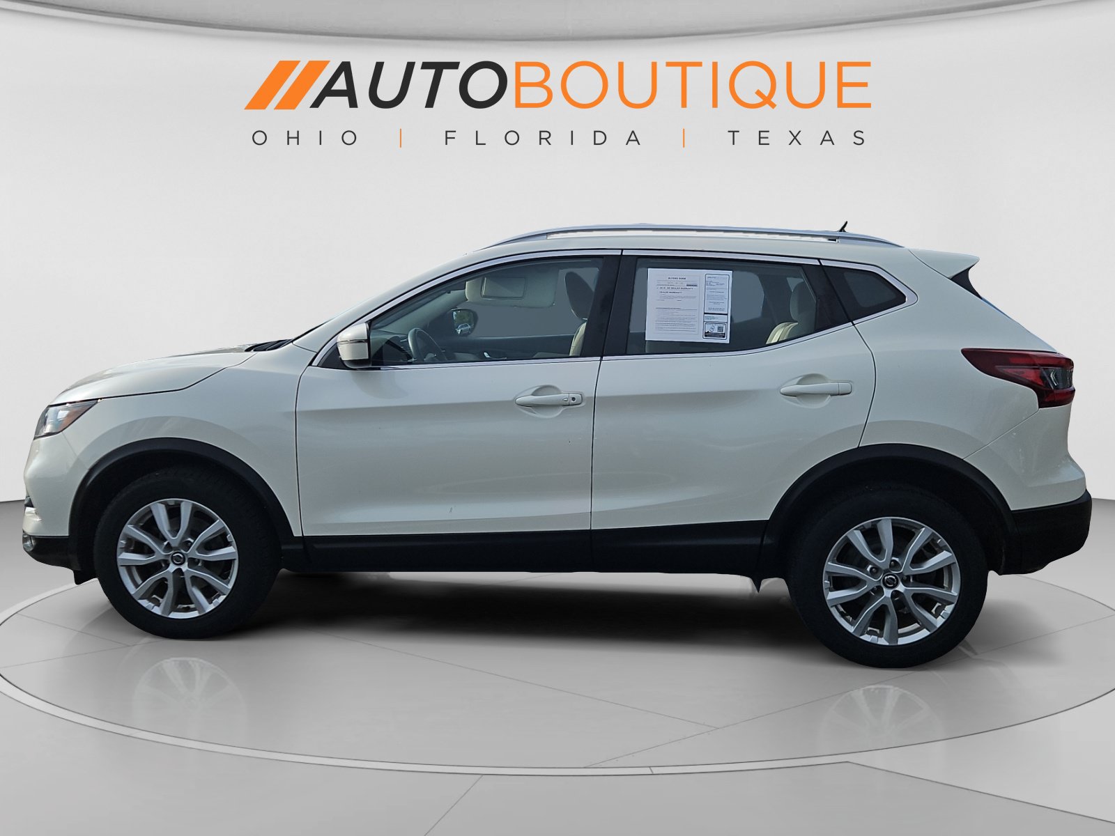 Used 2020 Nissan Rogue Sport SV w/ All-Weather Package AWD/4WD image 2