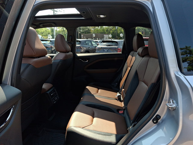 Used 2025 Subaru Forester Touring AWD/4WD image 10