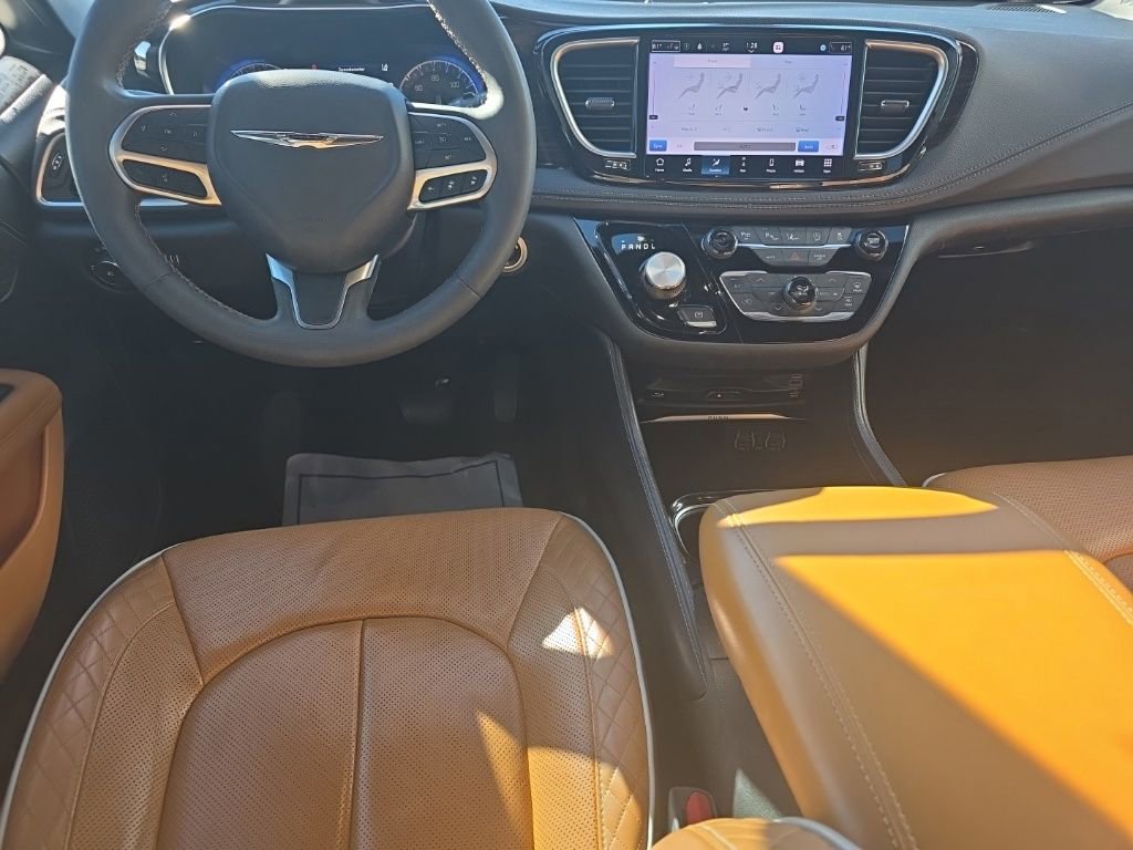 Used 2022 Chrysler Pacifica Pinnacle image 21
