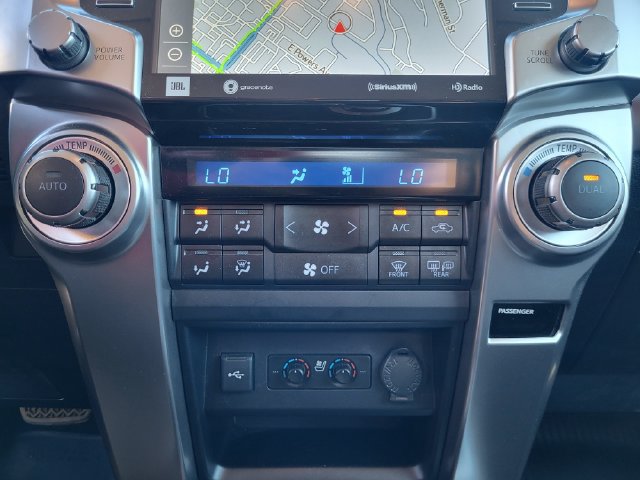 Used 2022 Toyota 4Runner Limited AWD/4WD image 19