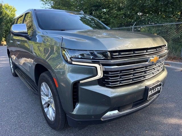 Used 2023 Chevrolet Suburban Premier AWD/4WD image 11