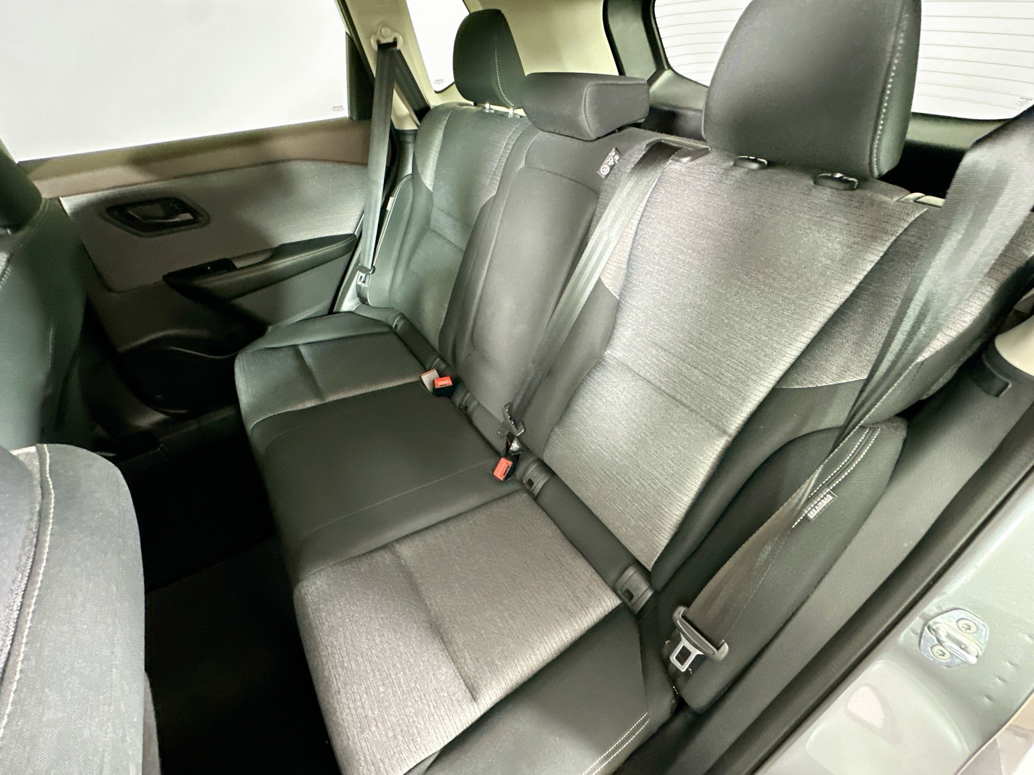 Used 2021 Nissan Rogue S FWD image 32