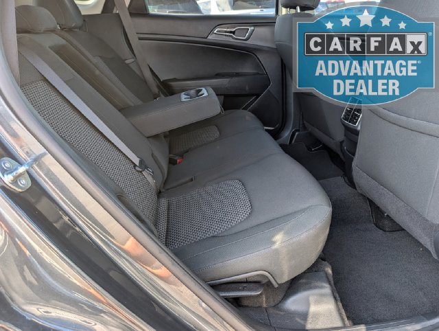 Used 2025 Kia Sportage LX FWD image 19