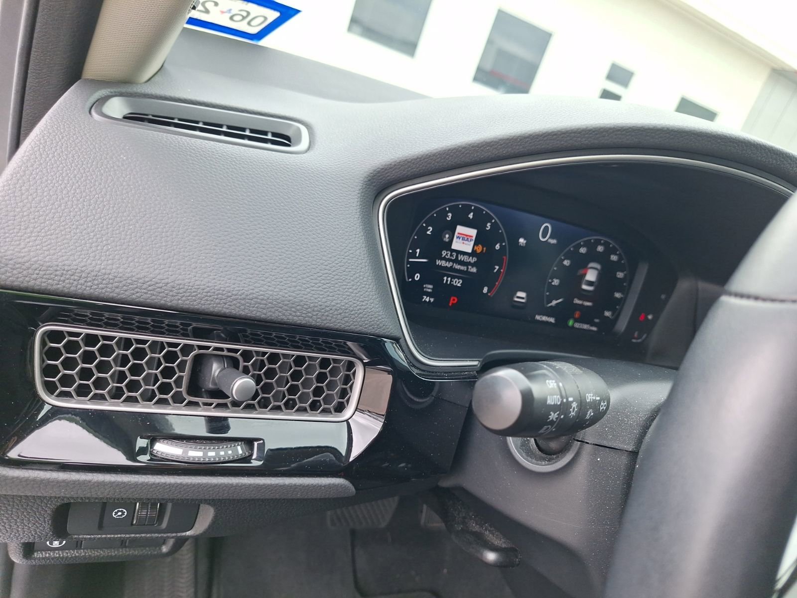 Used 2024 Honda Civic Touring image 18