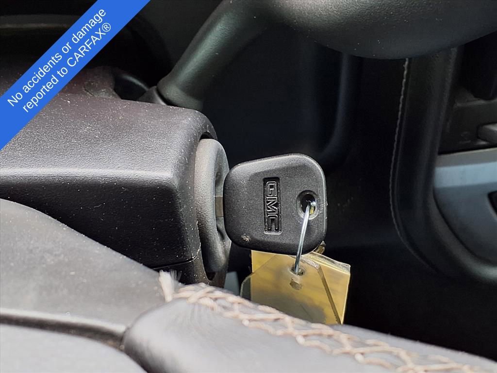 Used 2016 GMC Sierra 2500 SLT w/ Snow Plow Prep Package image 30