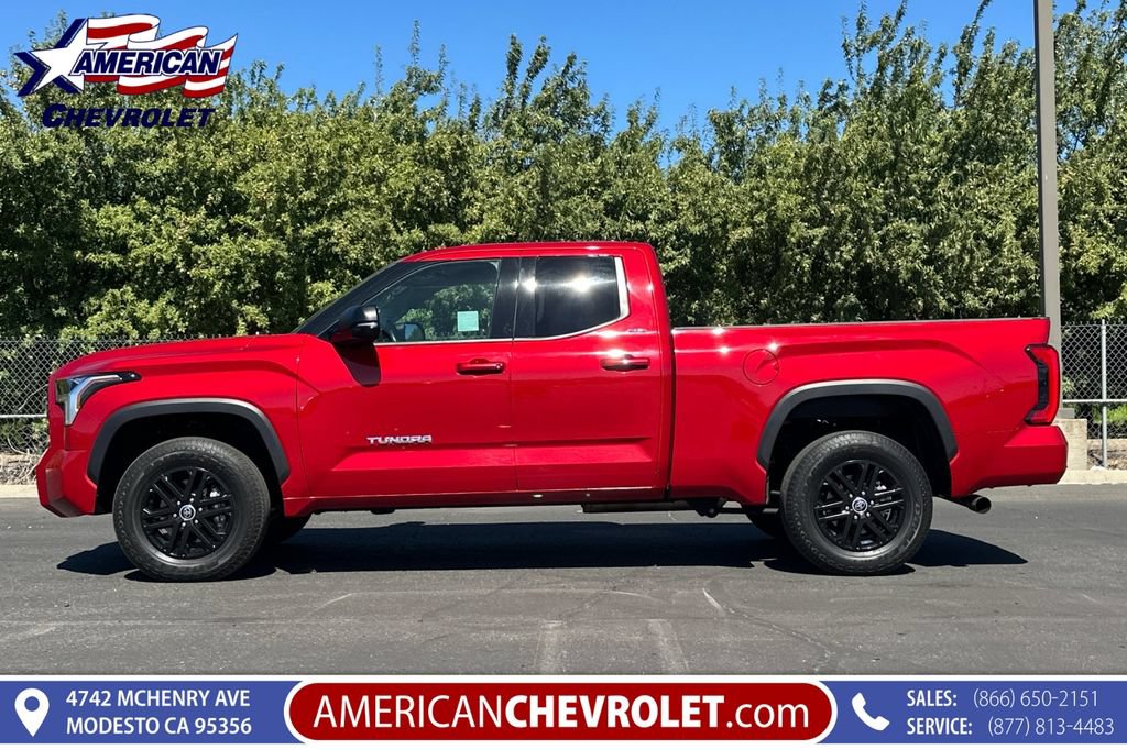 Used 2023 Toyota Tundra SR5 w/ SR5 Premium Package AWD/4WD image 7