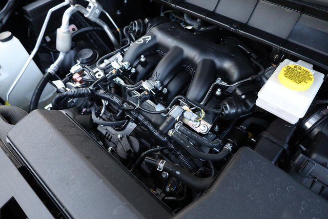 Certified 2025 Nissan Pathfinder SV w/ SV Premium Package AWD/4WD image 29