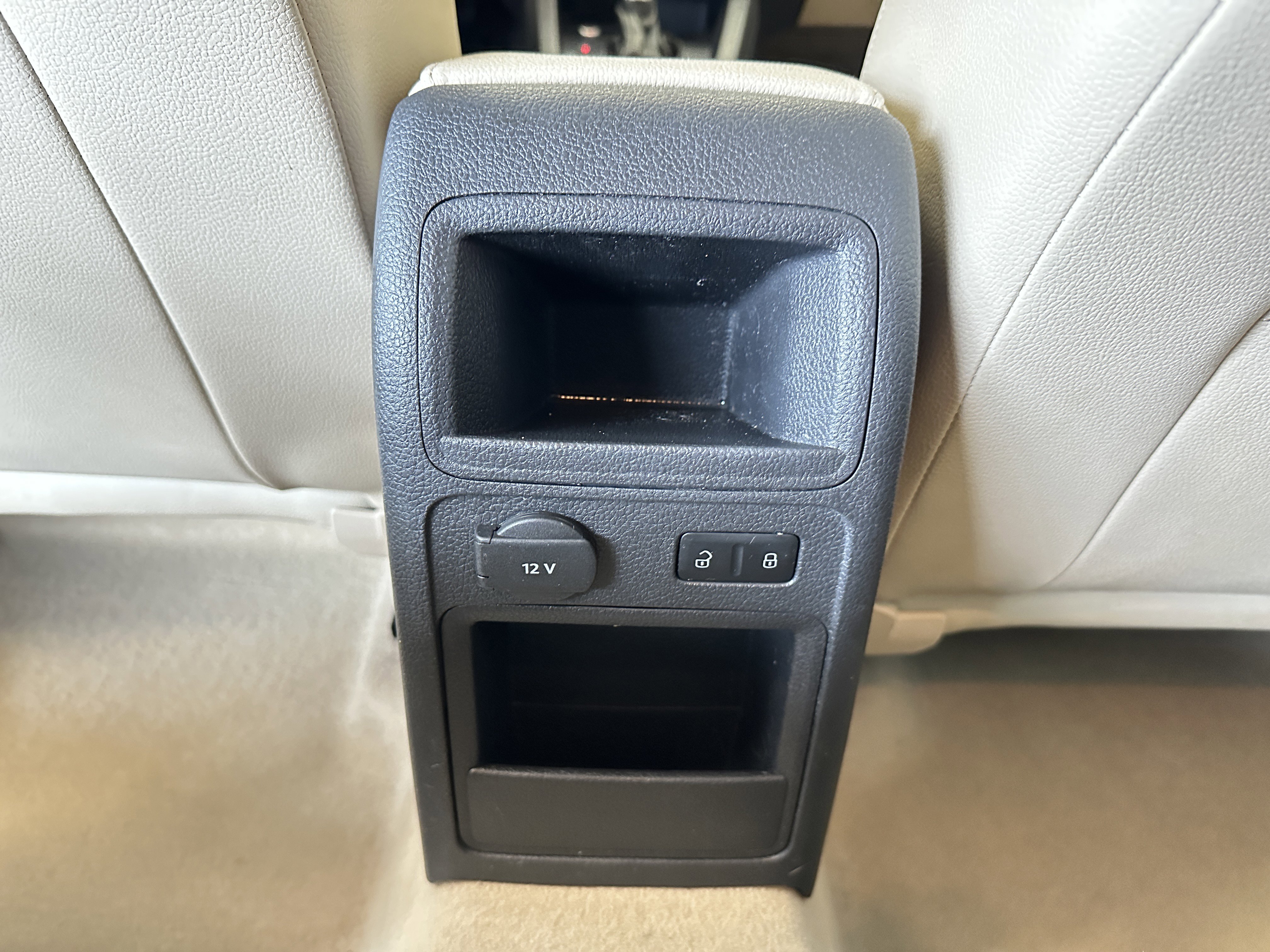 Used 2014 Volkswagen Jetta SE image 29