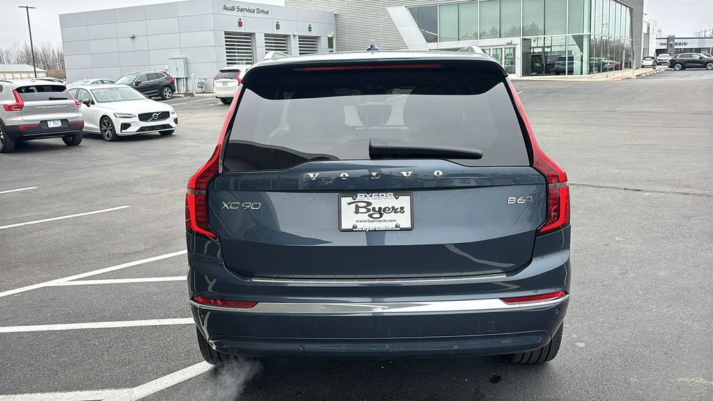 New 2026 Volvo XC90 B6 Plus w/ Protection Package Premier AWD/4WD image 32