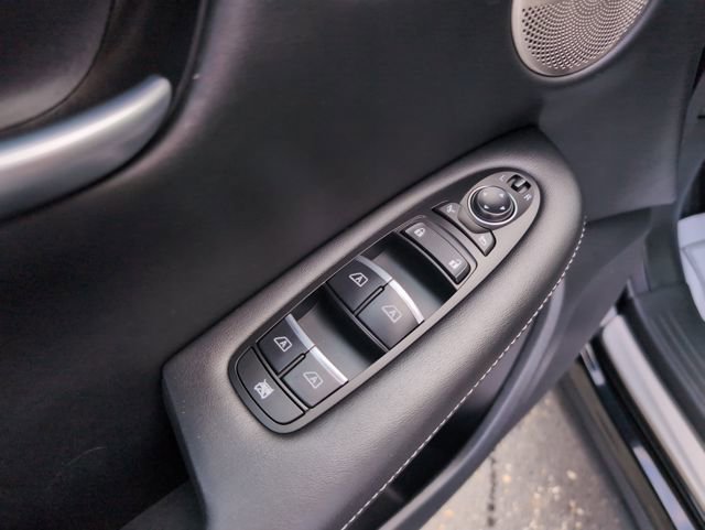 Used 2024 INFINITI QX50 Luxe image 15