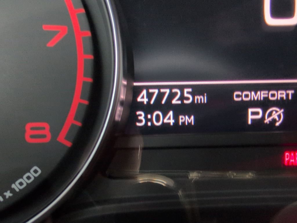 Used 2023 Audi Q5 2.0T Premium w/ Convenience Package image 17