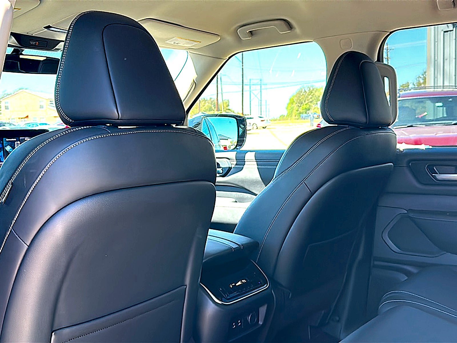 Certified 2026 Nissan Armada SV RWD image 17