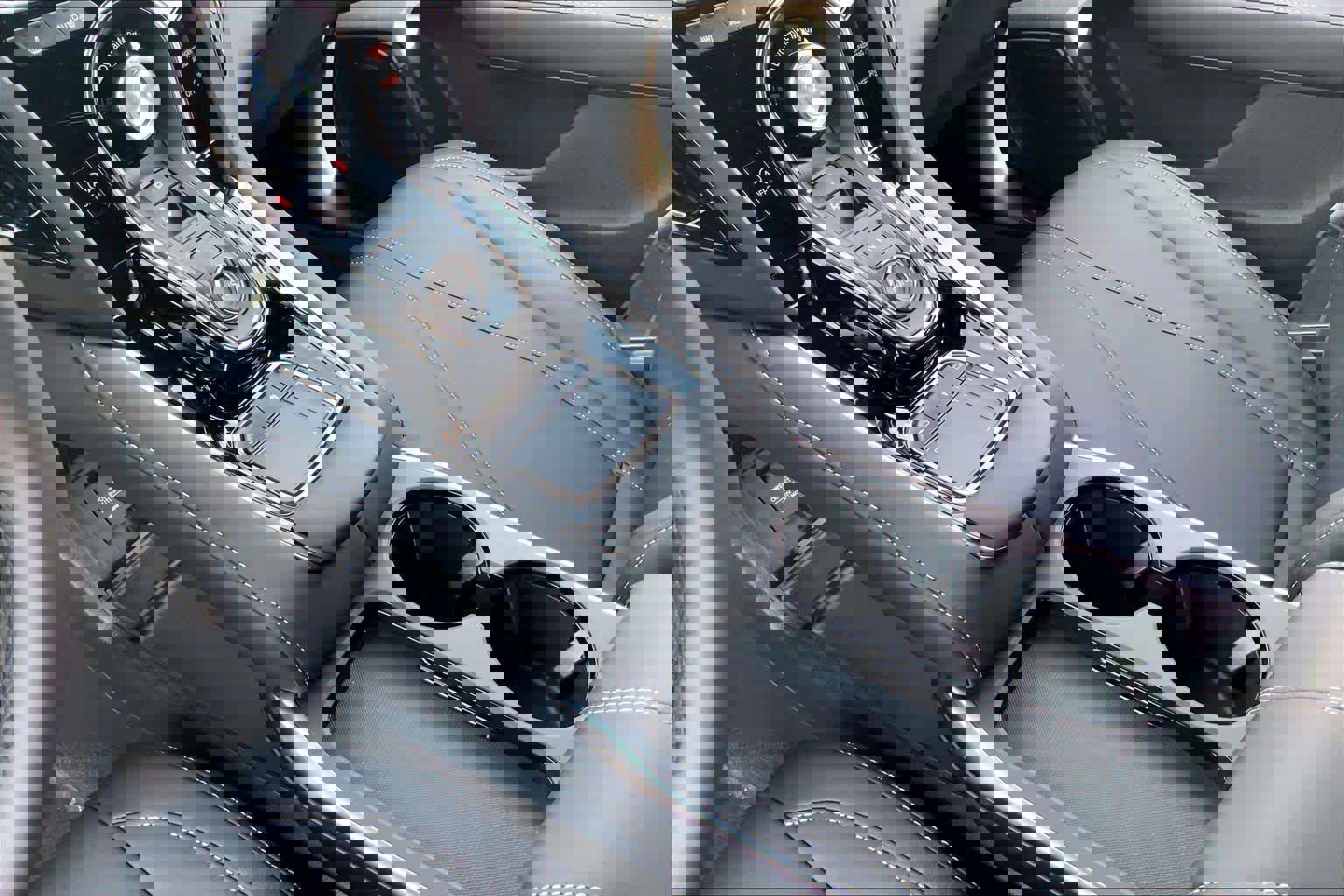 New 2026 Acura RDX SH-AWD image 7