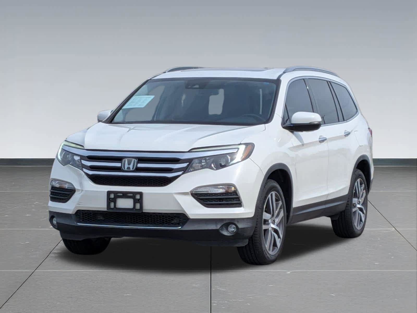 Used 2017 Honda Pilot Elite image 9
