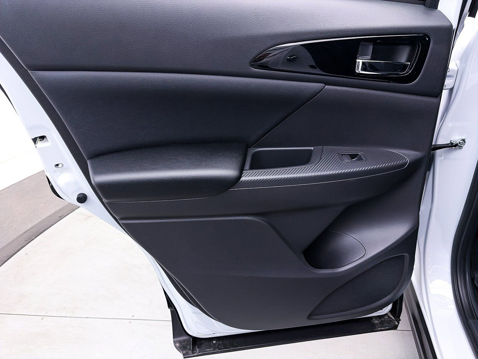 New 2026 Mitsubishi Eclipse Cross Black Edition image 23