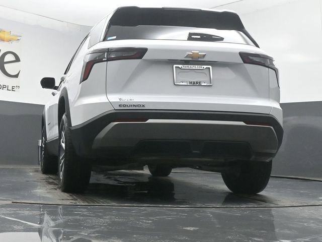Used 2025 Chevrolet Equinox LT w/ Convenience Package II image 54
