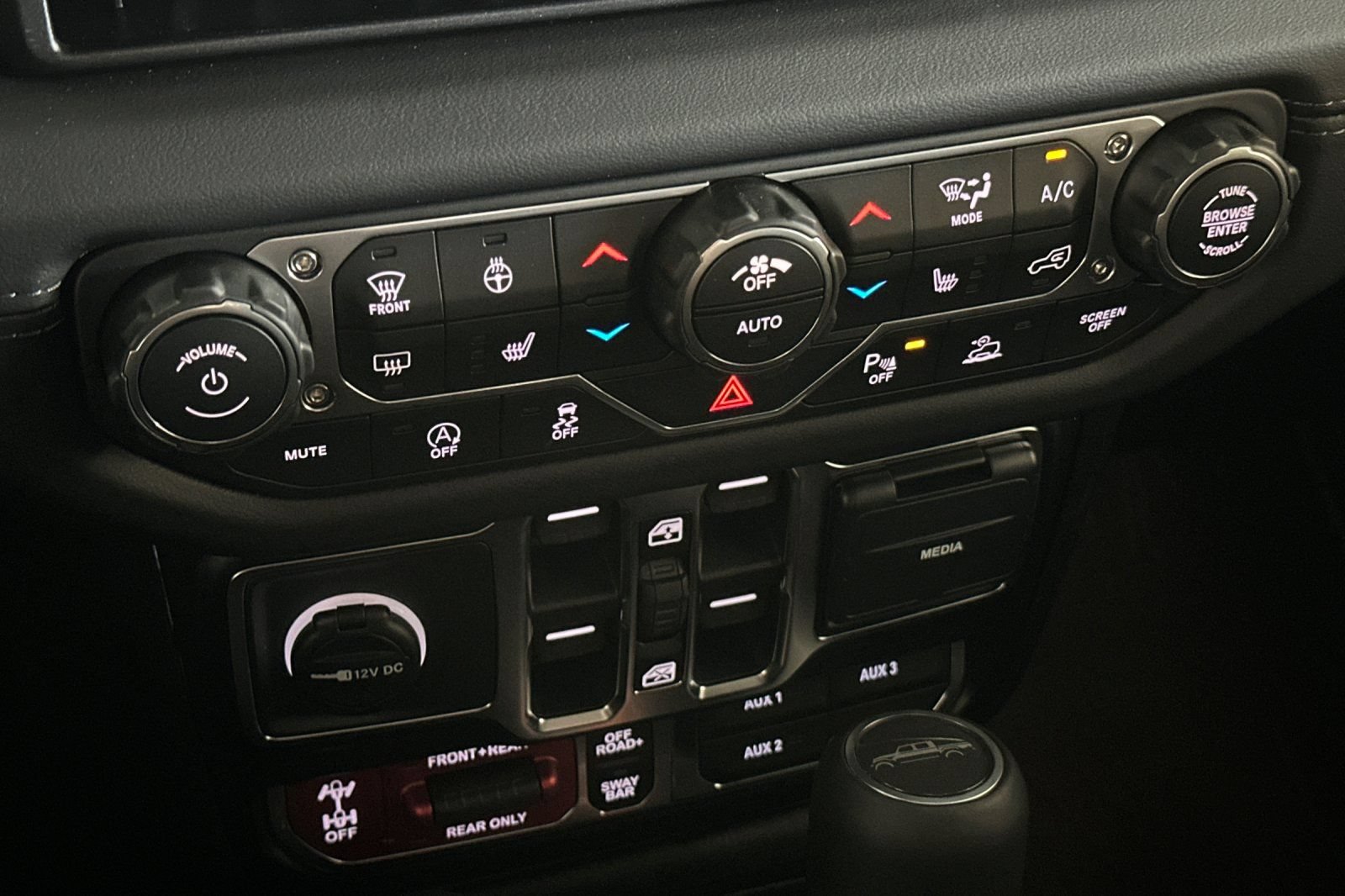 New 2026 Jeep Gladiator Rubicon AWD/4WD image 19