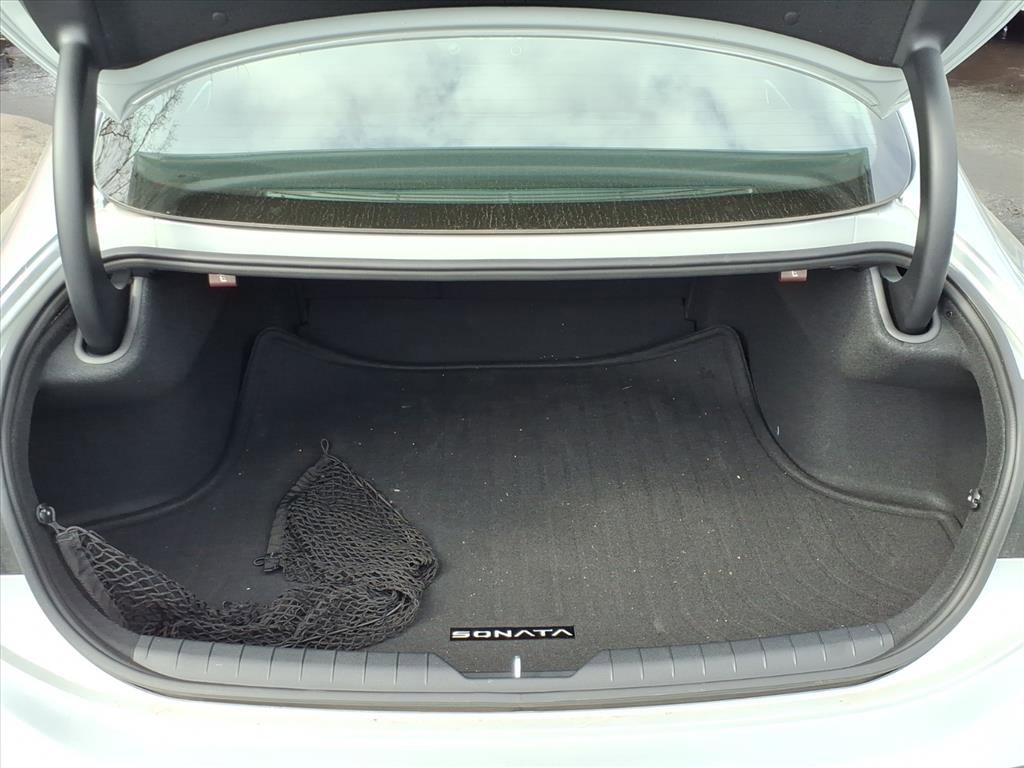 Certified 2024 Hyundai Sonata Limited FWD image 11