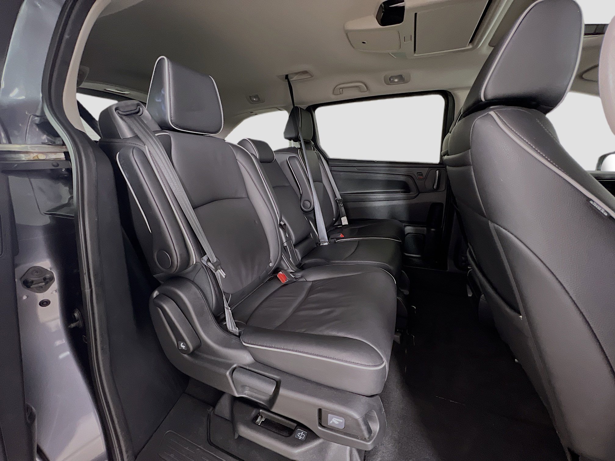 Used 2025 Honda Odyssey Touring image 31