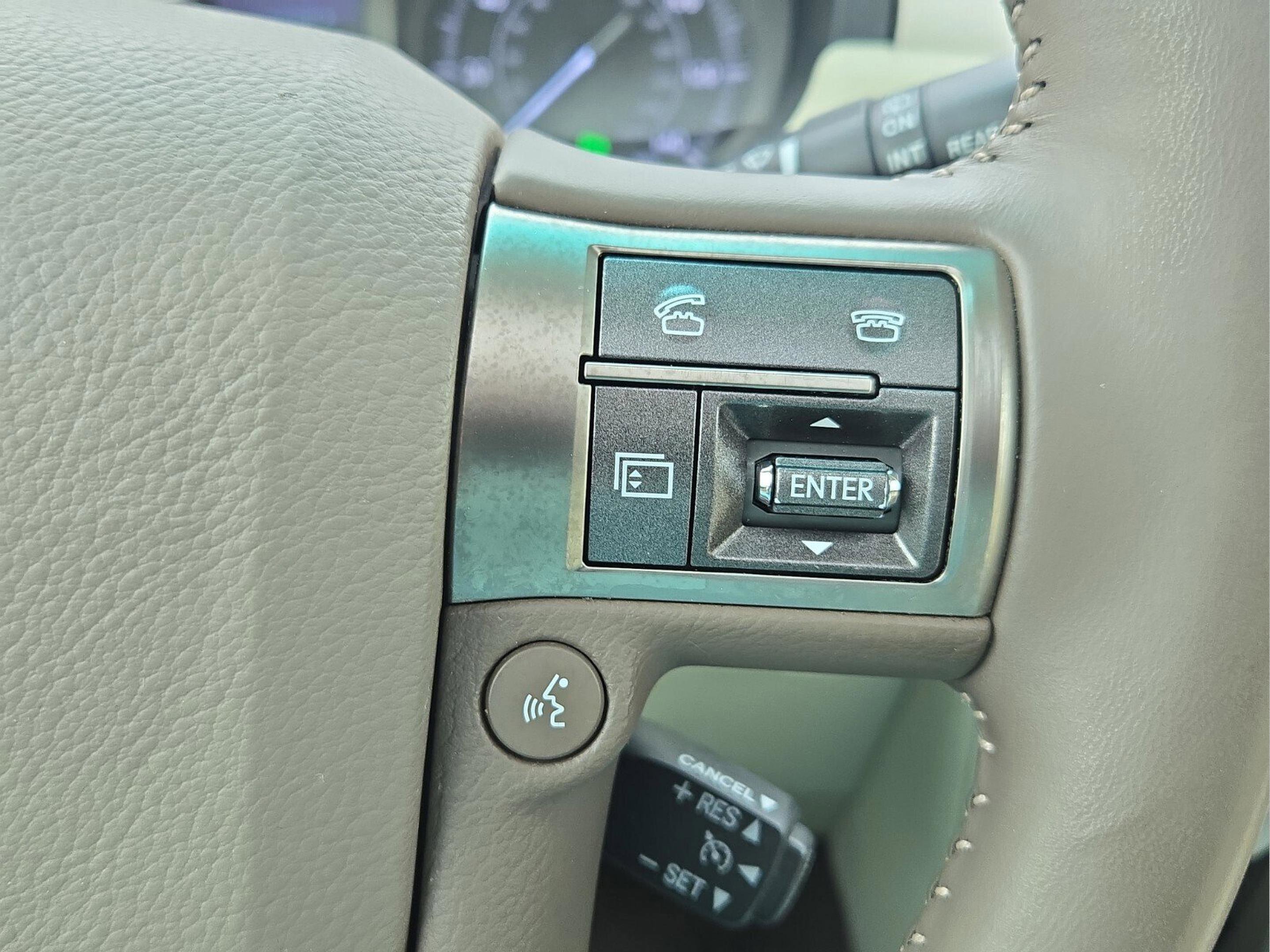 Used 2012 Lexus GX 460 image 21