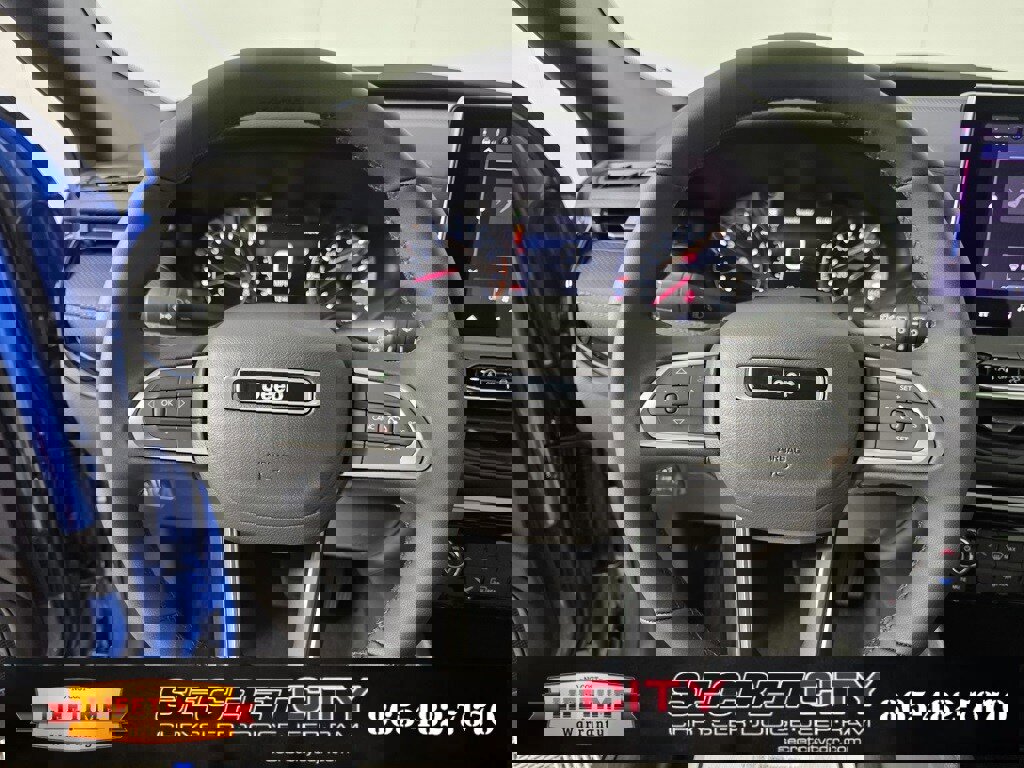 New 2026 Jeep Compass Latitude image 15