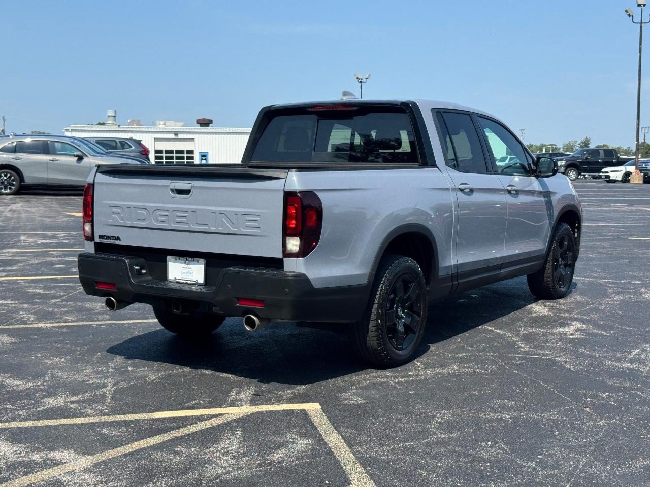 Certified 2026 Honda Ridgeline Black Edition image 4