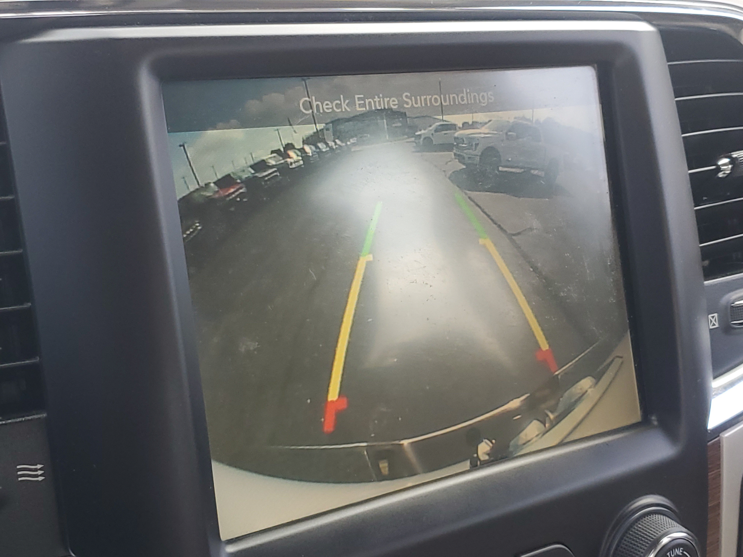 Used 2016 RAM 1500 Laramie w/ Convenience Group AWD/4WD image 24