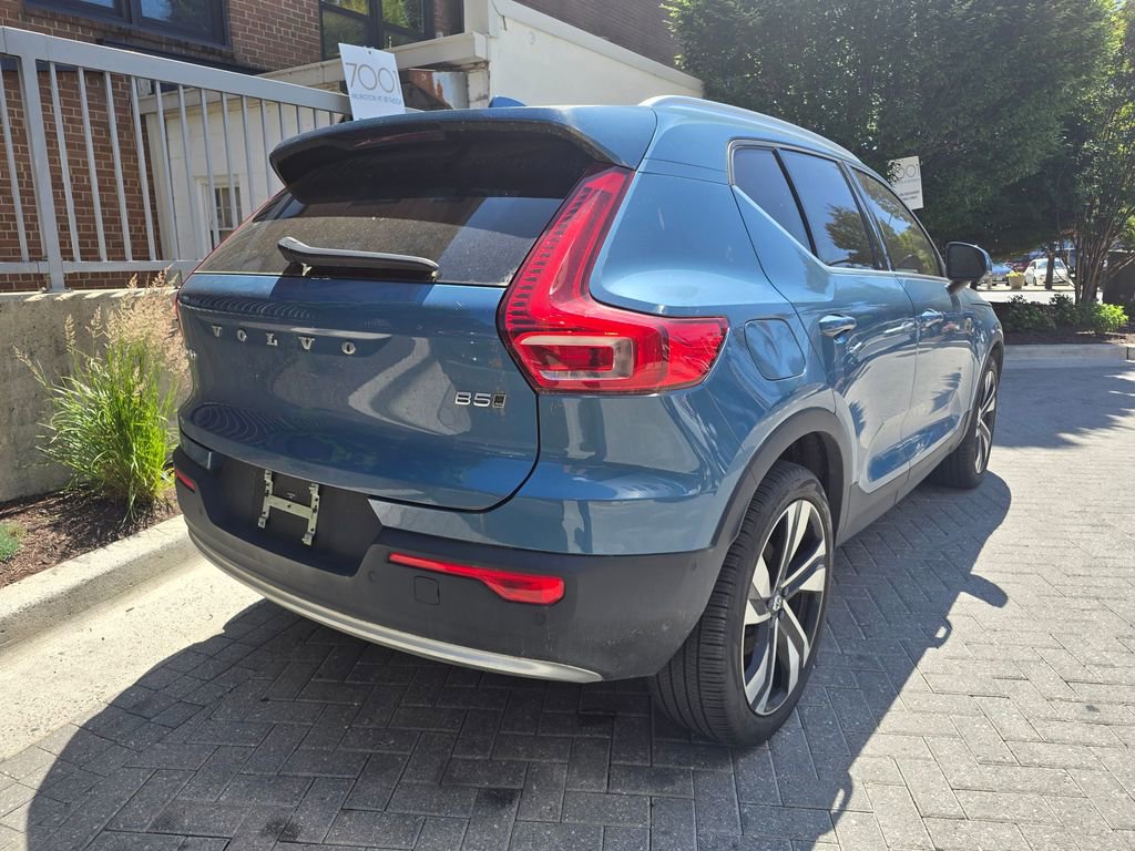 Used 2024 Volvo XC40 B5 Ultimate w/ Protection Package Premier AWD/4WD image 5