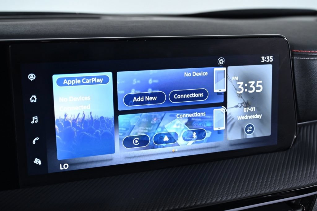 Certified 2025 Nissan Kicks SR AWD/4WD image 17