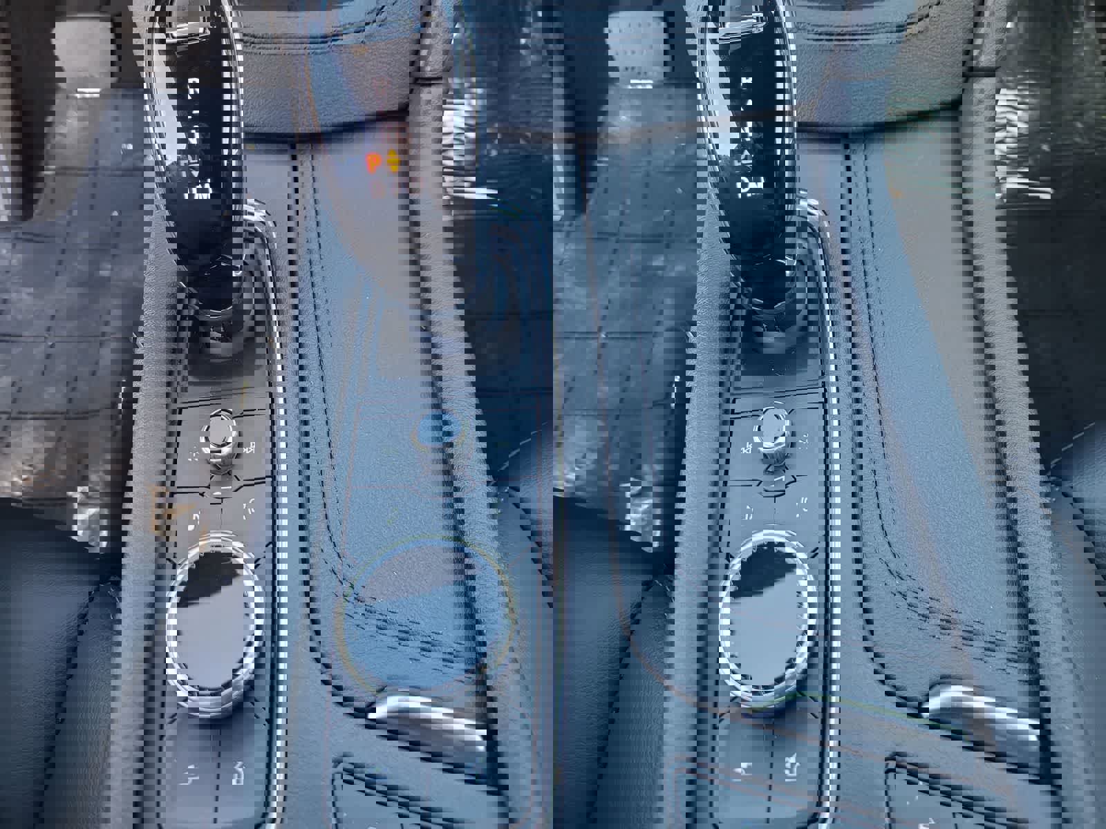 Used 2023 Cadillac XT5 Luxury image 25