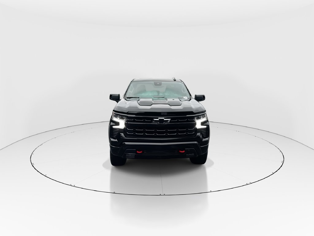 Used 2025 Chevrolet Silverado 1500 LT Trail Boss w/ LPO, Dark Essentials Package AWD/4WD image 3