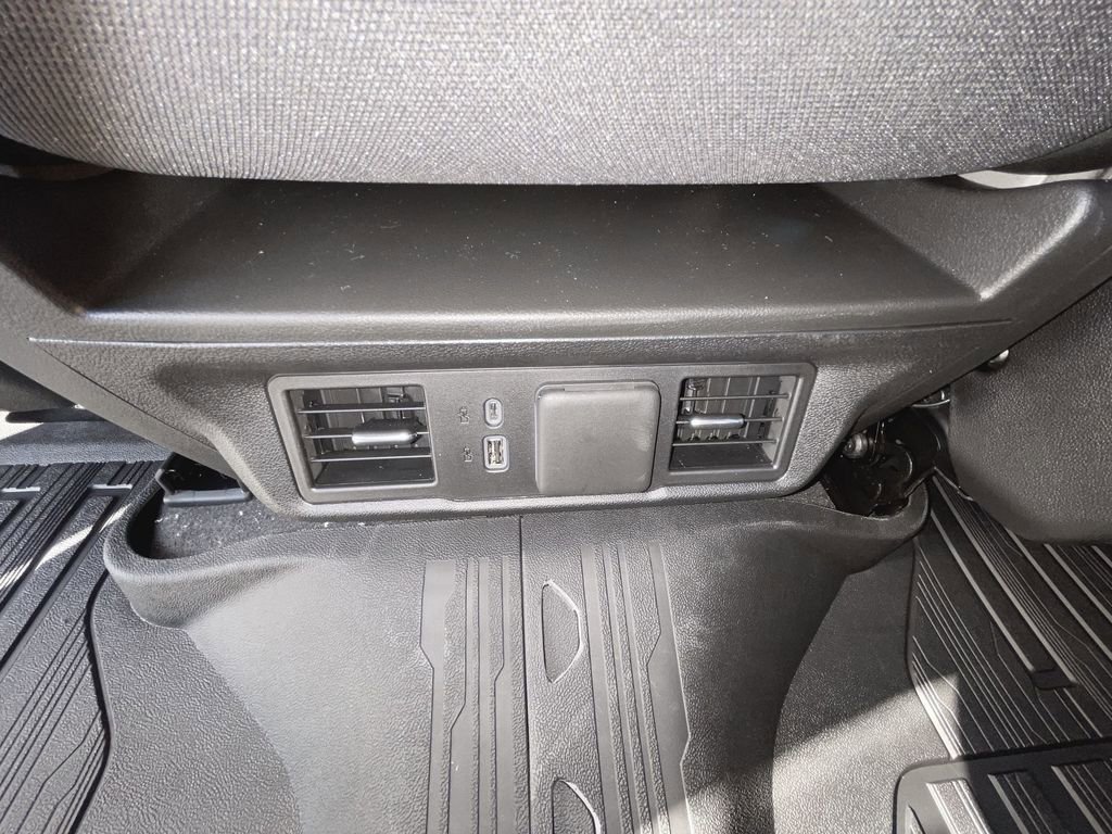 New 2026 GMC Sierra 3500 SLE w/ SLE Value Package image 28