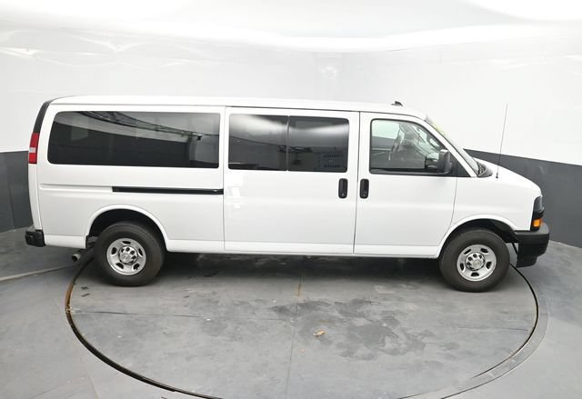 Used 2024 Chevrolet Express 3500 LS RWD image 31
